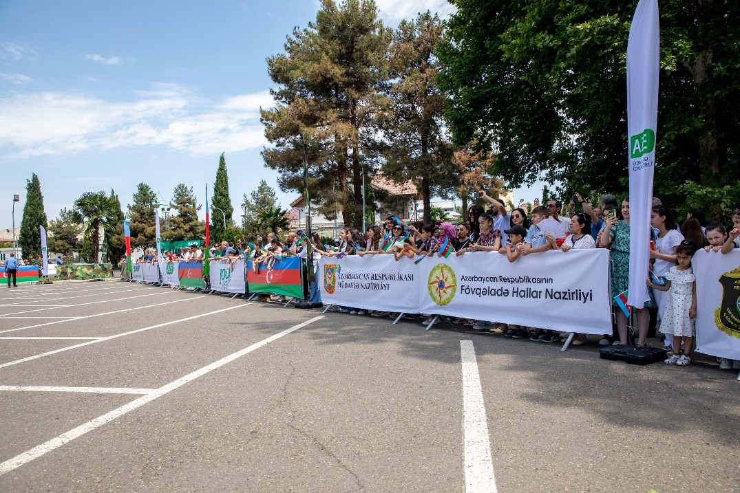 “Azerçay” hərbi-idman yarışlarını dəstəklədi - FOTOLAR